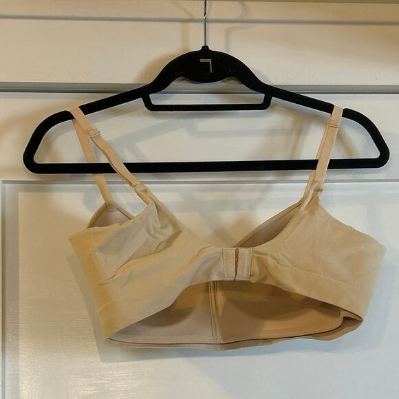 Truekind® Supportive Comfort Wireless Shaping Bra large - Picture 4 of 7